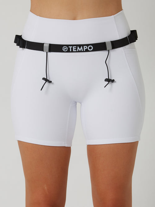 PACE Race Belt in Onyx Black, a slim TEMPO running belt that holds your race bib and gels